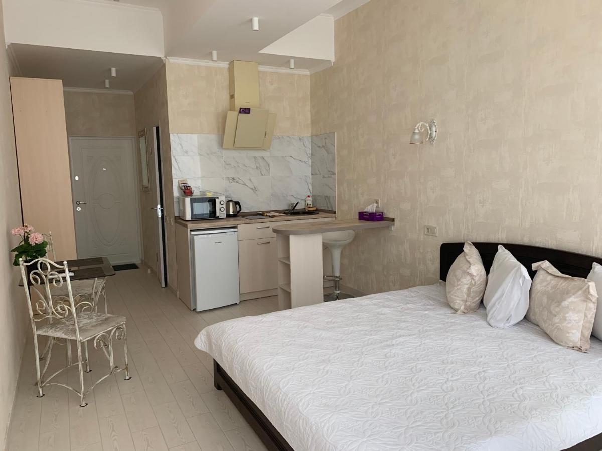 Gagarin Plaza Apartments Odessa Buitenkant foto