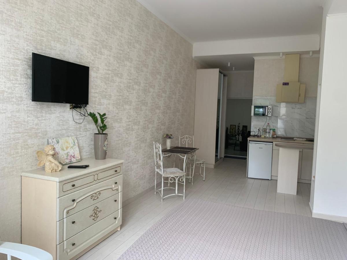 Gagarin Plaza Apartments Odessa Buitenkant foto