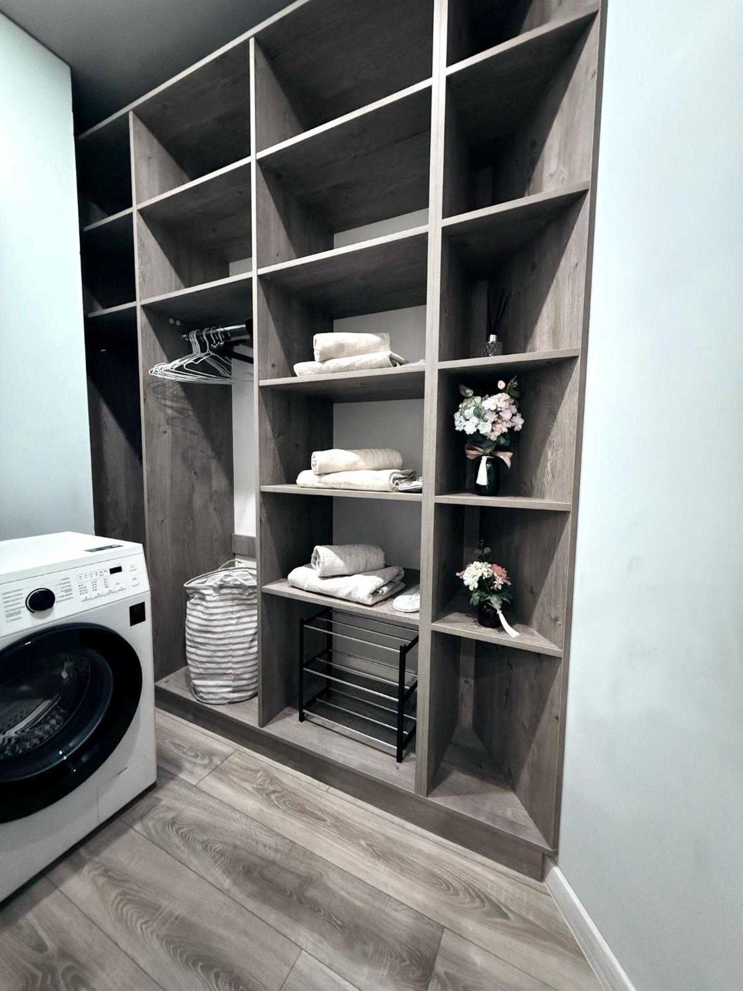 Gagarin Plaza Apartments Odessa Buitenkant foto