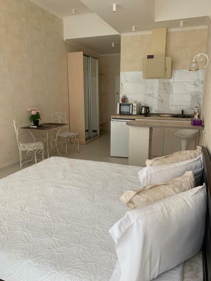 Gagarin Plaza Apartments Odessa Buitenkant foto