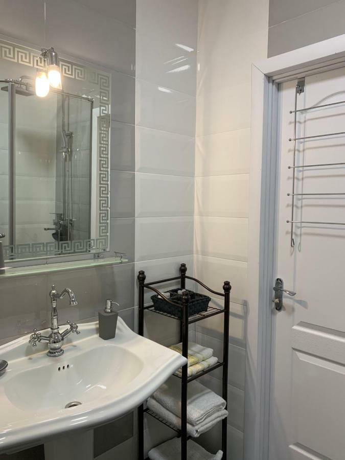 Gagarin Plaza Apartments Odessa Buitenkant foto